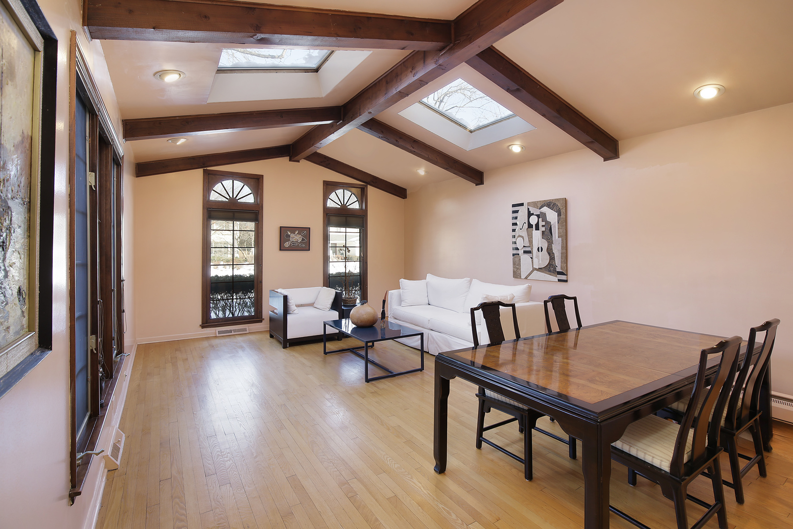 895 Mountain Drive