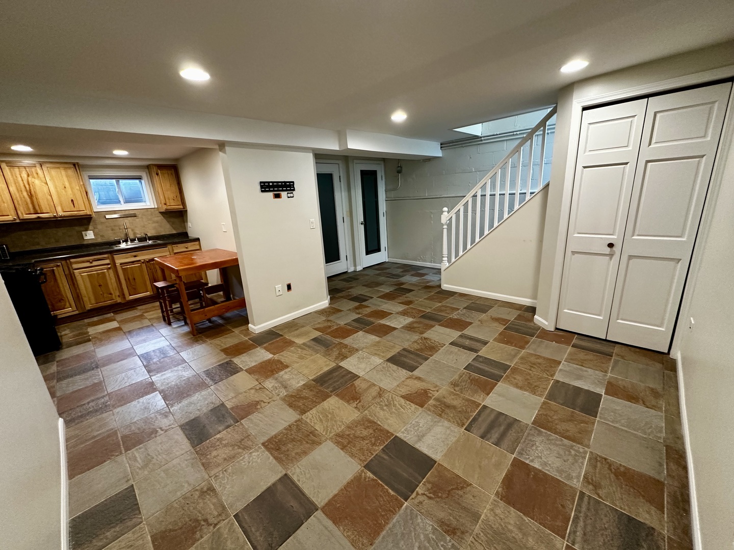 Western Springs, Illinois 60558, United States, 5 Bedrooms Bedrooms, ,3 BathroomsBathrooms,Residential,Active,243350