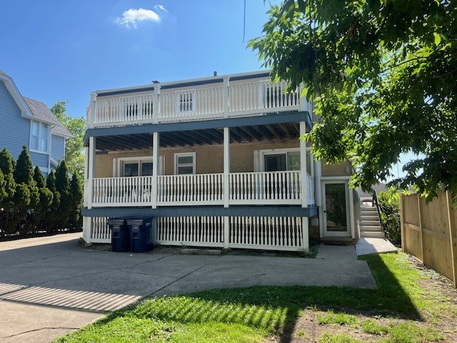 4386 Woodland Avenue