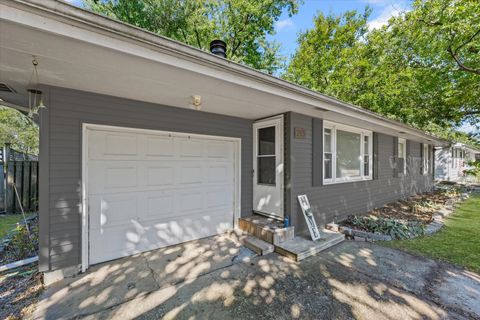 Tiny photo for 215 N Third Street, Fisher, IL 61843 (MLS # 12483067)