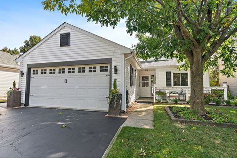 Photo of 2382 Blue Spruce Lane, Aurora, IL 60502 (MLS # 12486829)