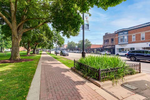 Tiny photo for 310 E Church Street #201, Libertyville, IL 60048 (MLS # 12679736)