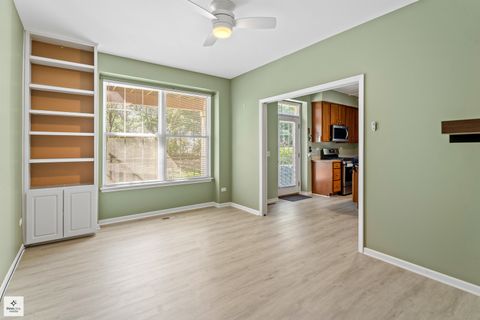 Tiny photo for 513 Saddlebrook Lane #513, Vernon Hills, IL 60061 (MLS # 12461805)