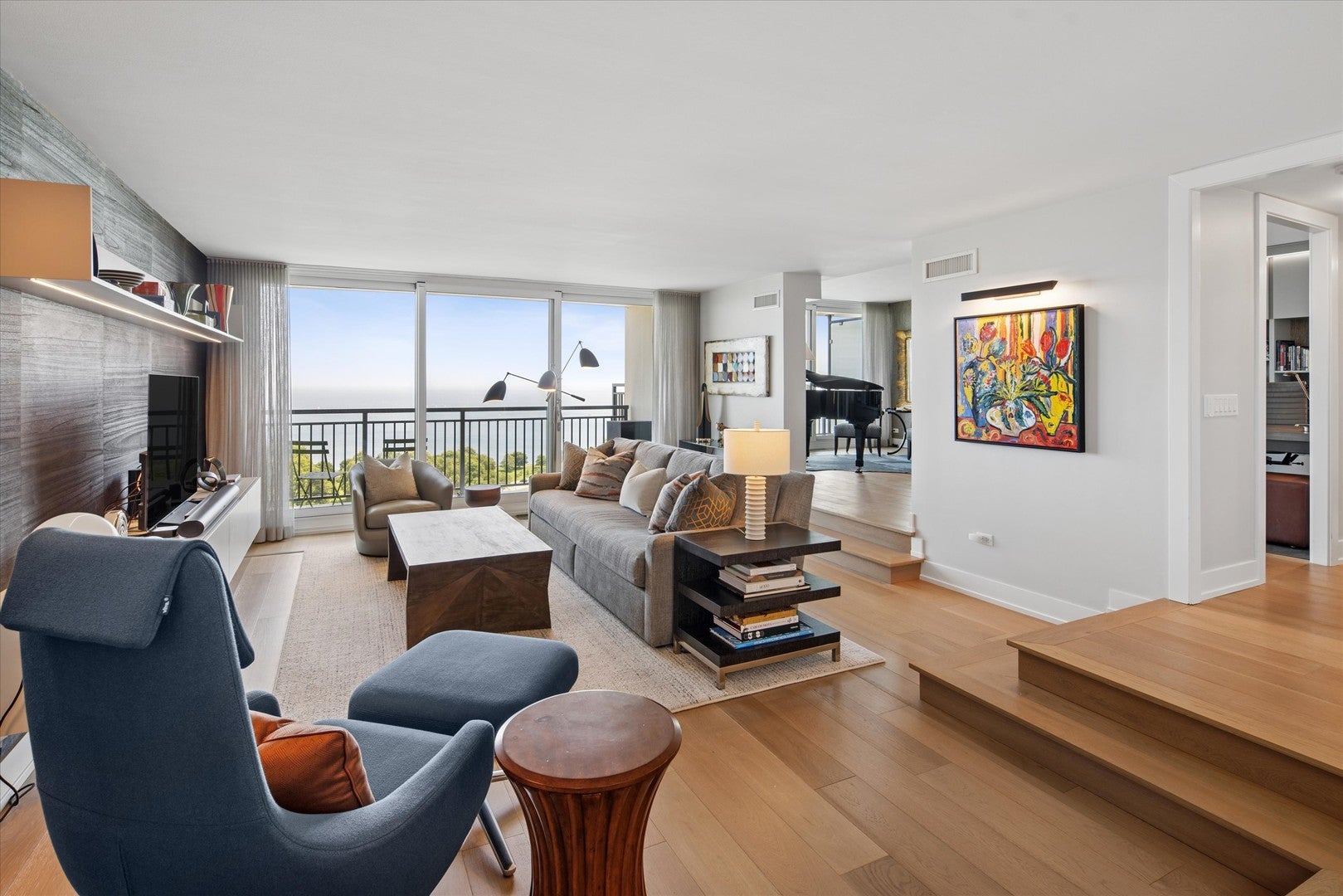 3470 N Lake Shore Drive 22B