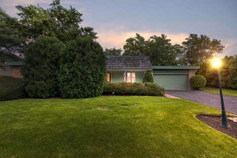 Tiny photo for 1135 Adirondack Drive, Northbrook, IL 60062 (MLS # 12738737)