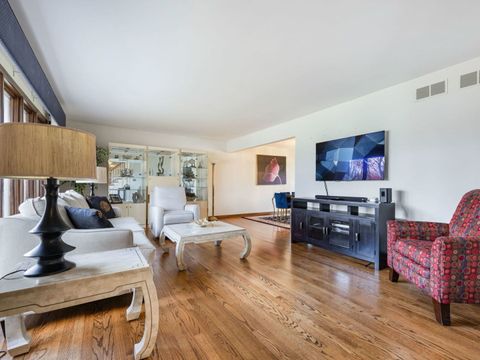 Tiny photo for 1407 Wesley Court, Westmont, IL 60559 (MLS # 12561424)