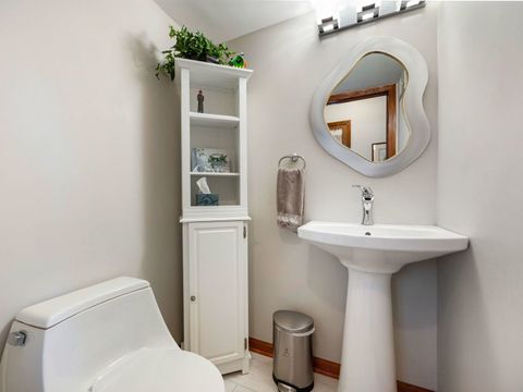 Tiny photo for 1407 Wesley Court, Westmont, IL 60559 (MLS # 12561424)