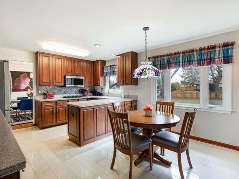 Tiny photo for 1407 Wesley Court, Westmont, IL 60559 (MLS # 12561424)