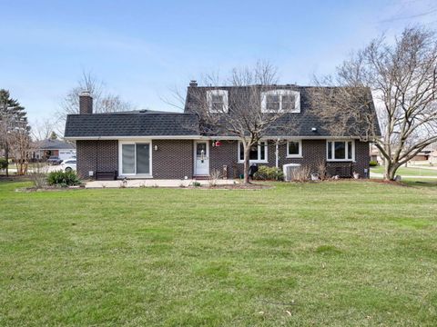 Tiny photo for 1407 Wesley Court, Westmont, IL 60559 (MLS # 12561424)