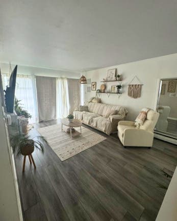 Tiny photo for 605 N Wolf Road #B9, Hillside, IL 60162 (MLS # 12727489)
