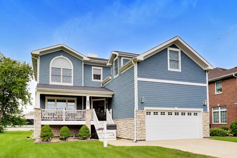 Photo of 5608 N FAIRVIEW Avenue, Chicago, IL 60631 (MLS # 12756940)