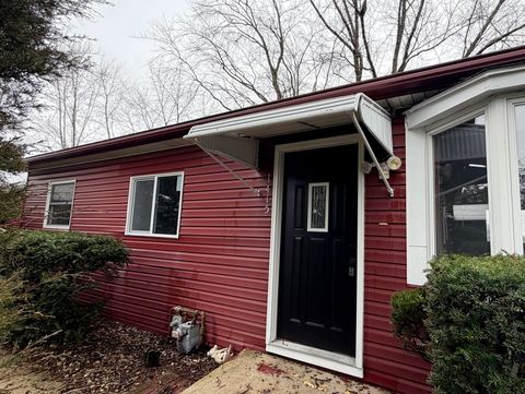 Photo of 1415 Marigold Drive, Joliet, IL 60433 (MLS # 12610119)