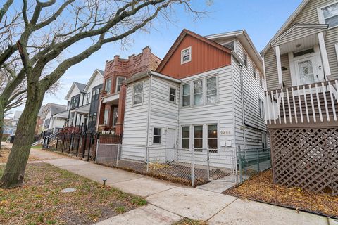 2432 W Carmen Avenue 1 Chicago IL 60625