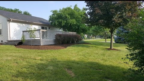 Tiny photo for 352 Danbury Drive, Naperville, IL 60565 (MLS # 12567446)