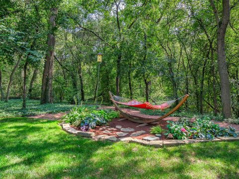 Tiny photo for 13028 S 82 Avenue, Palos Park, IL 60464 (MLS # 12483621)