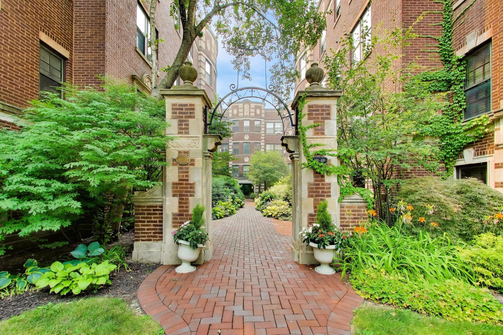 408 Ridge Avenue 22-2
