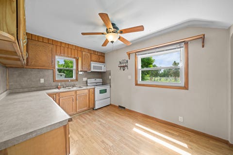 Tiny photo for 224 Avenue H Avenue, Rochelle, IL 61068 (MLS # 12695369)