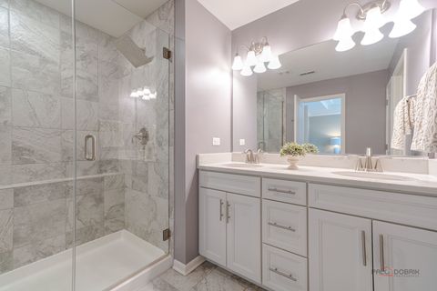 Tiny photo for 543 Cimmaron Circle, Crystal Lake, IL 60012 (MLS # 12564542)