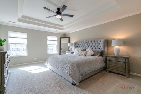 Tiny photo for 543 Cimmaron Circle, Crystal Lake, IL 60012 (MLS # 12564542)