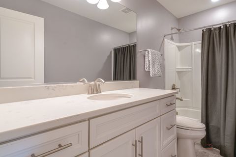 Tiny photo for 543 Cimmaron Circle, Crystal Lake, IL 60012 (MLS # 12564542)