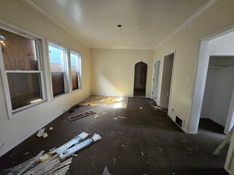 Tiny photo for 10616 S Lafayette Avenue, Chicago, IL 60628 (MLS # 12327172)