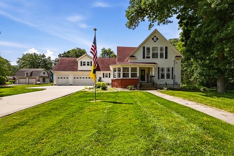 Photo of 809 E Center Street, Ottawa, IL 61350 (MLS # 12714922)