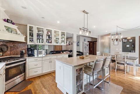 Tiny photo for 809 E Center Street, Ottawa, IL 61350 (MLS # 12714922)