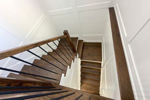 Tiny photo for 823 Banyan Drive, Elk Grove Village, IL 60007 (MLS # 12626258)