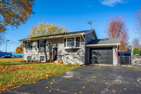 102 6th Avenue Marengo IL 60152