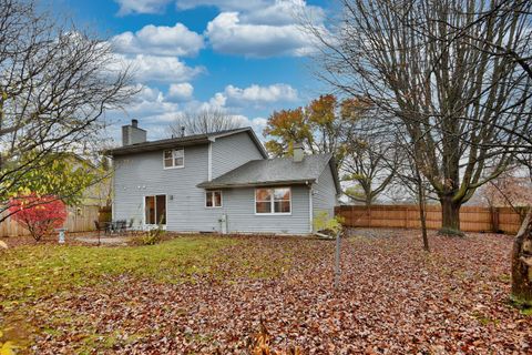 A home in North Aurora