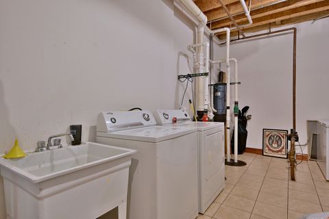 Tiny photo for 6035 N Navarre Avenue, Chicago, IL 60631 (MLS # 12477914)