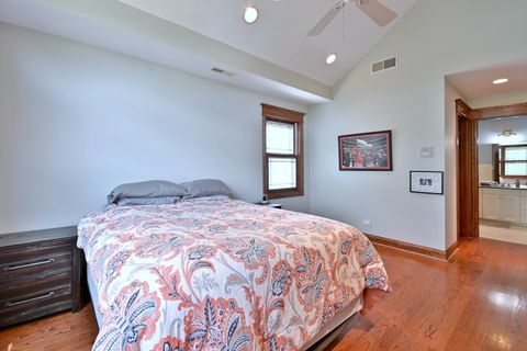 Tiny photo for 6035 N Navarre Avenue, Chicago, IL 60631 (MLS # 12477914)