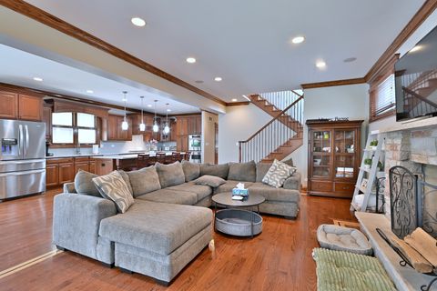 Tiny photo for 6035 N Navarre Avenue, Chicago, IL 60631 (MLS # 12477914)