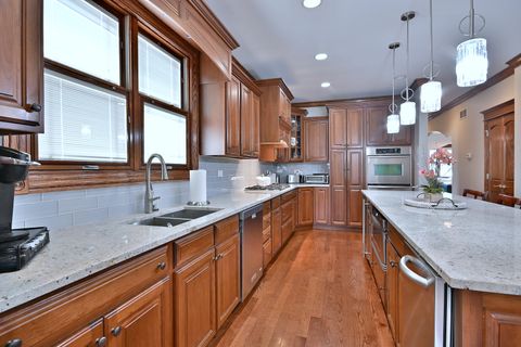 Tiny photo for 6035 N Navarre Avenue, Chicago, IL 60631 (MLS # 12477914)