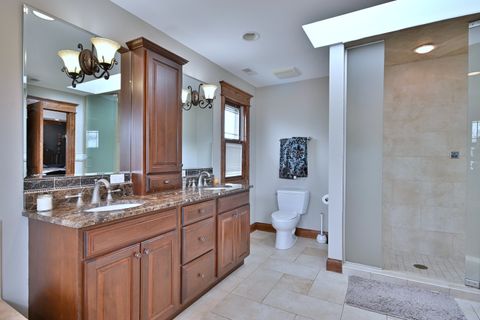 Tiny photo for 6035 N Navarre Avenue, Chicago, IL 60631 (MLS # 12477914)