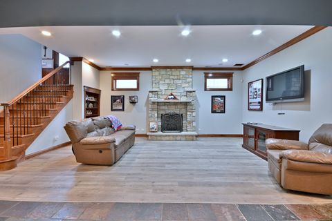 Tiny photo for 6035 N Navarre Avenue, Chicago, IL 60631 (MLS # 12477914)