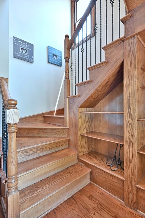 Tiny photo for 6035 N Navarre Avenue, Chicago, IL 60631 (MLS # 12477914)