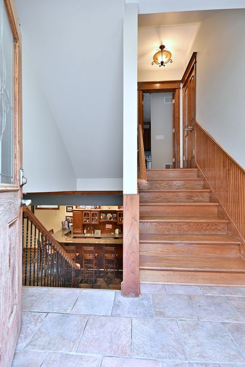 Tiny photo for 6035 N Navarre Avenue, Chicago, IL 60631 (MLS # 12477914)
