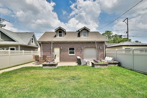 Tiny photo for 6035 N Navarre Avenue, Chicago, IL 60631 (MLS # 12477914)