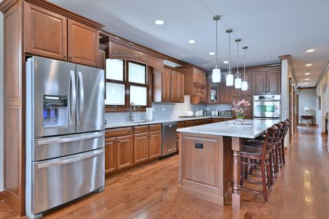 Tiny photo for 6035 N Navarre Avenue, Chicago, IL 60631 (MLS # 12477914)
