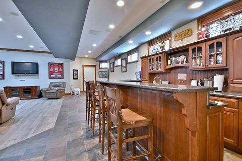 Tiny photo for 6035 N Navarre Avenue, Chicago, IL 60631 (MLS # 12477914)