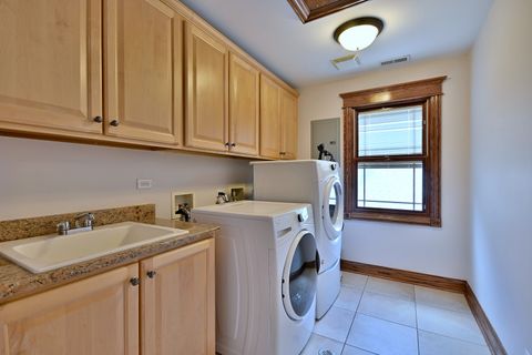 Tiny photo for 6035 N Navarre Avenue, Chicago, IL 60631 (MLS # 12477914)