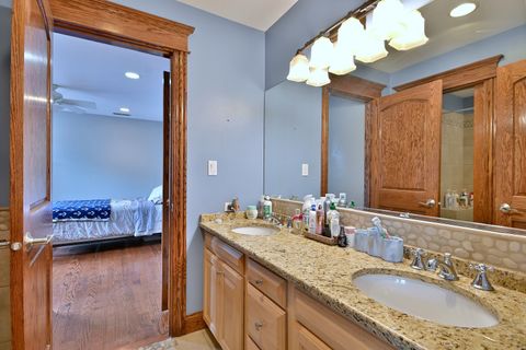Tiny photo for 6035 N Navarre Avenue, Chicago, IL 60631 (MLS # 12477914)