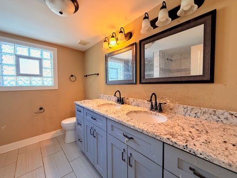 Tiny photo for Chicago, IL 60617 (MLS # 12773810)