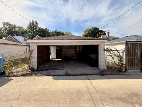 Tiny photo for Chicago, IL 60617 (MLS # 12773810)