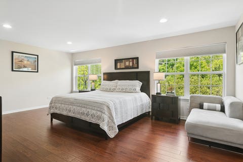 Tiny photo for 2313 Avalon Drive, Buffalo Grove, IL 60089 (MLS # 12666883)