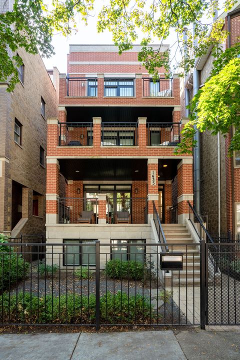 Photo of 1433 W Henderson Street #PH, Chicago, IL 60657 (MLS # 12491473)