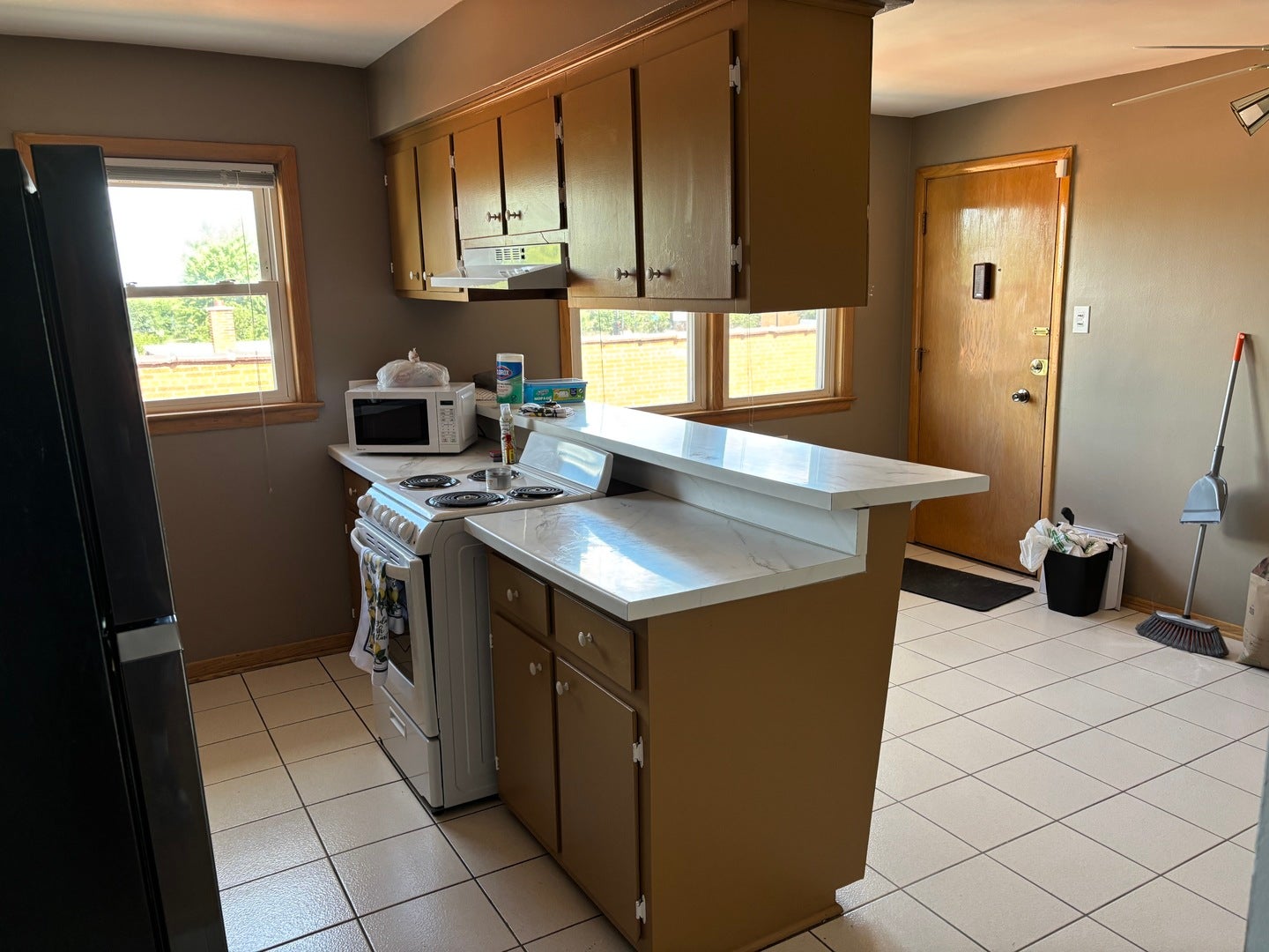 7932 S pulaski Road 302