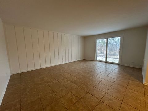 Tiny photo for 235 QUINCY Court, Schaumburg, IL 60193 (MLS # 12587588)