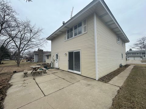 Tiny photo for 235 QUINCY Court, Schaumburg, IL 60193 (MLS # 12587588)
